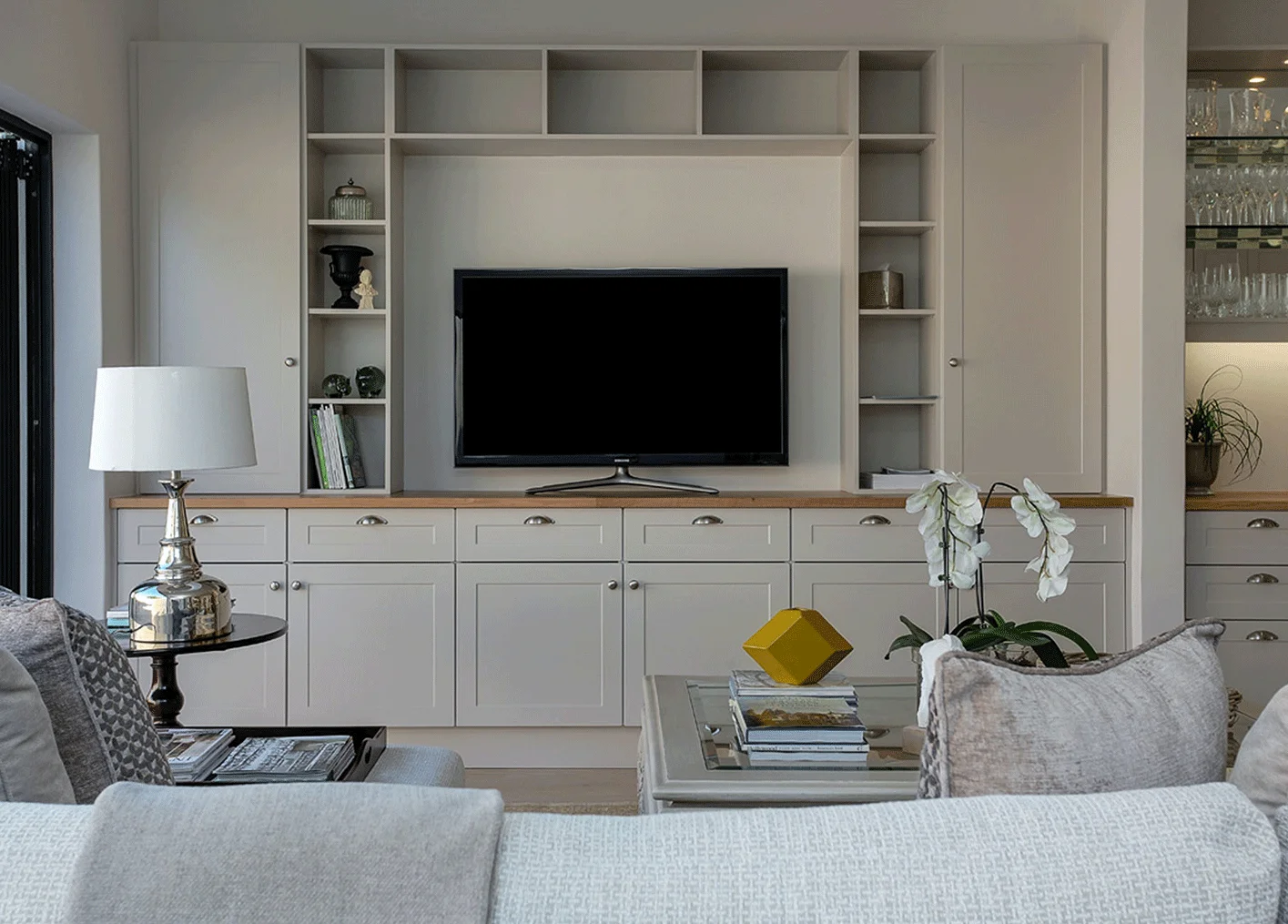 Professional home remodeling and construction craftsmanship - Complete Home Remodeling in Renton