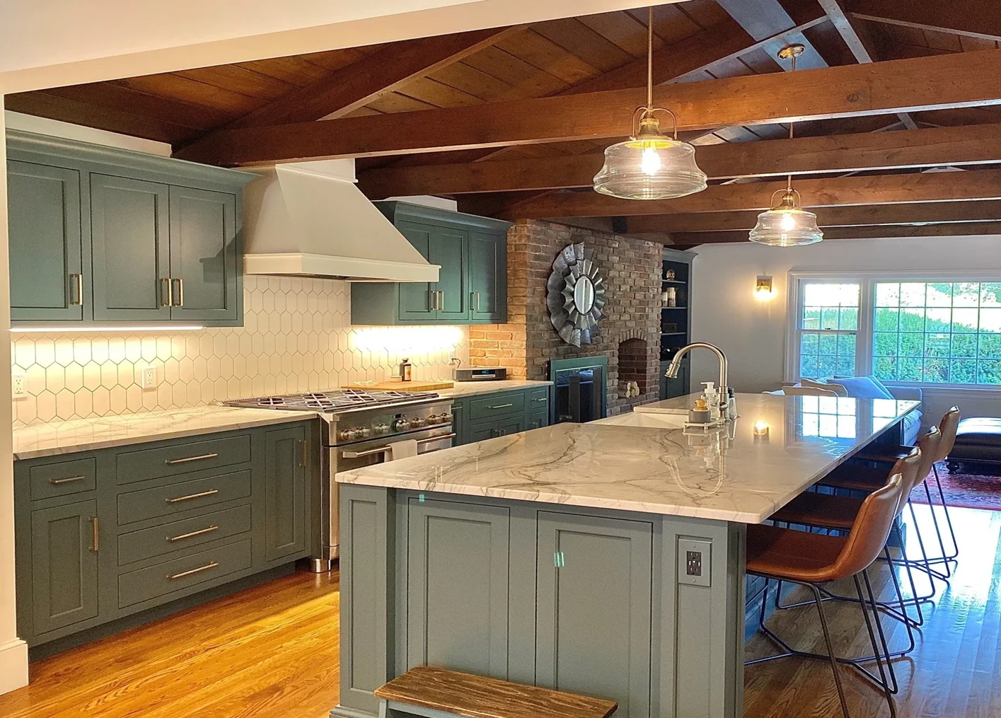 Professional home remodeling and construction craftsmanship - Kitchen Remodeling Bellevue