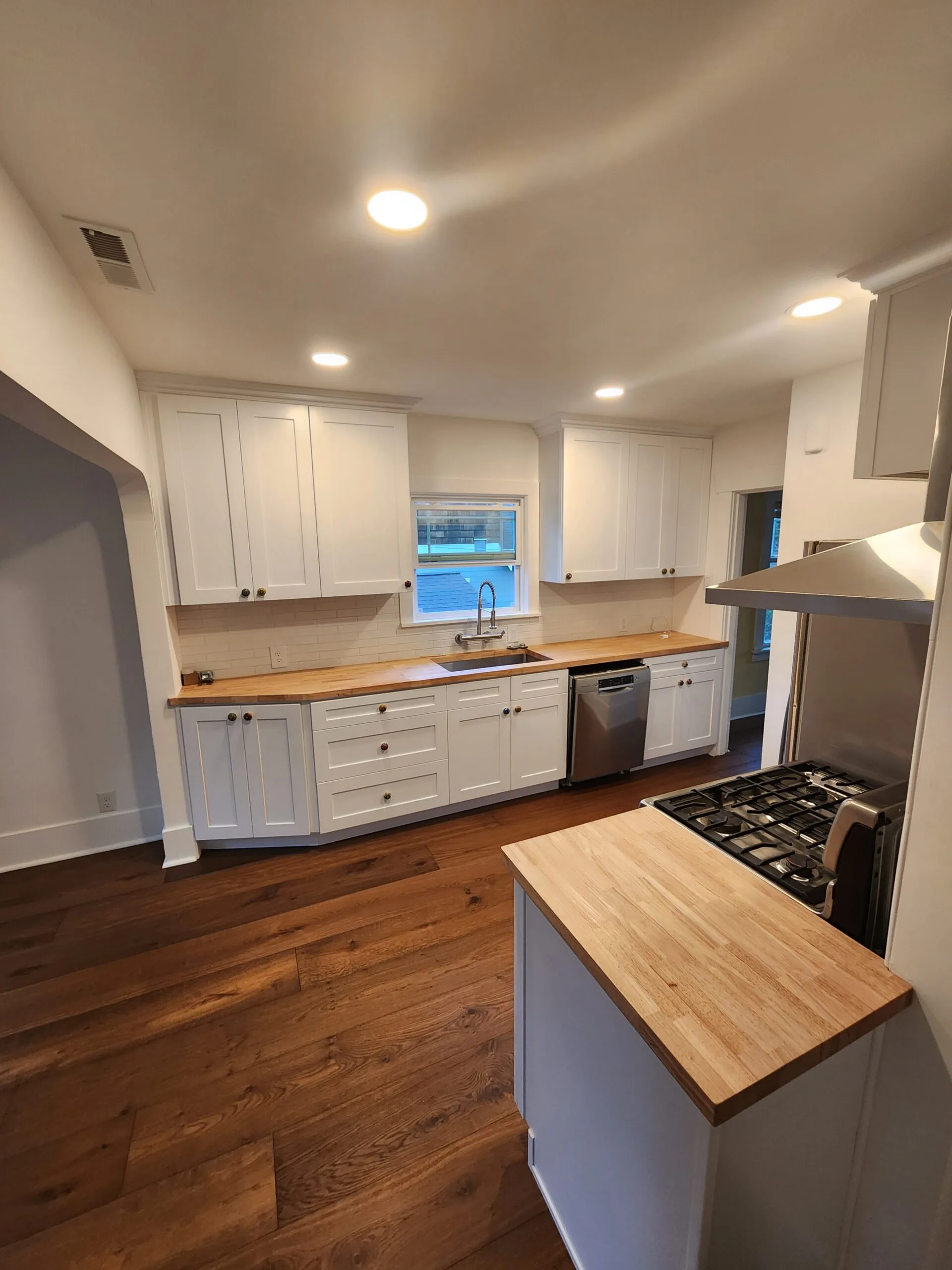 20230227_150114 Professional home remodeling and construction craftsmanship - Our Projects ( Before and After )
