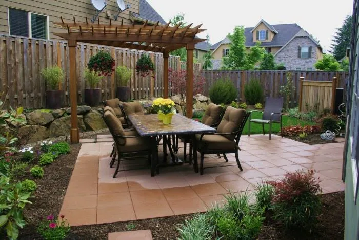 Custom landscaping and backyard design - Landscaping Renton