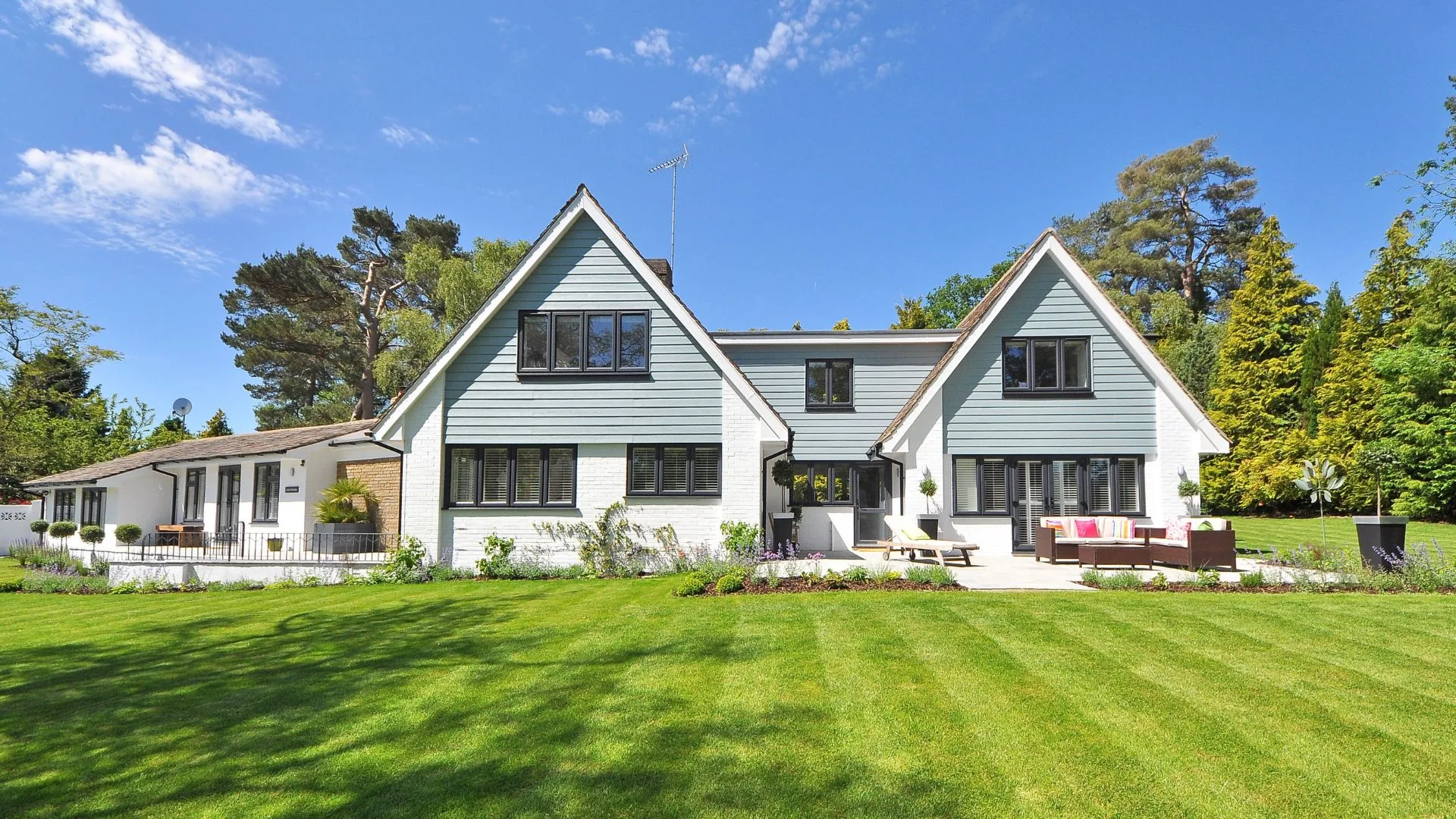 Professional home remodeling and construction craftsmanship - New Construction Homes in Renton