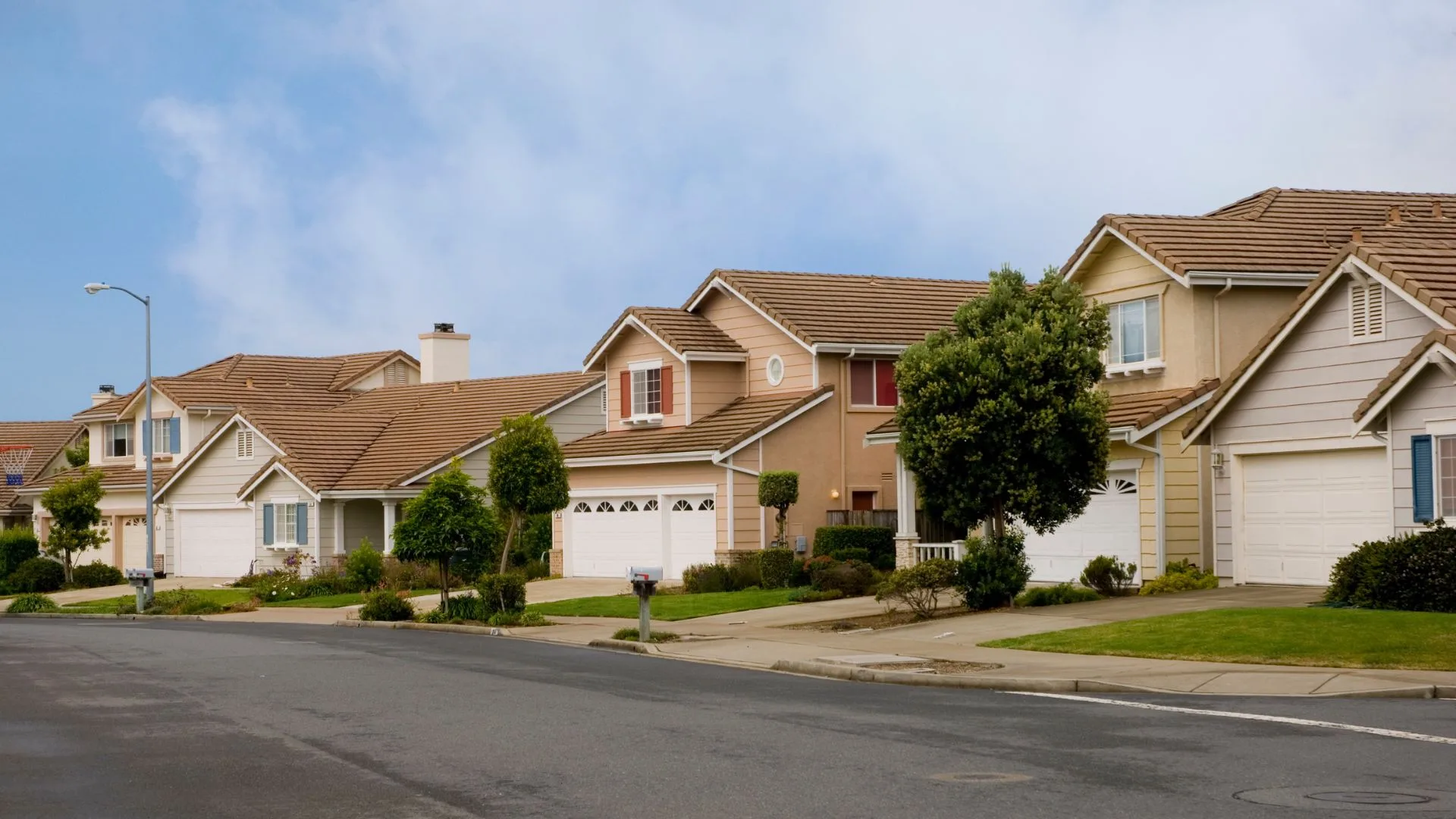 Professional home remodeling and construction craftsmanship - New Construction Homes in Renton