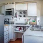 Modern kitchen remodeling design and cabinetry - How to Choose the Best Kitchen Remodeling Contractor Renton